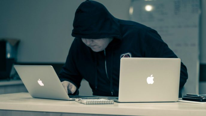 GMX Exploiter Starts to Return Funds After M Hack, Token Zooms Higher