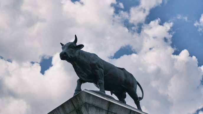 BTC Price at Record Leaves Crypto Stocks Mixed as MSTR, GLXY Gain, COIN Falls