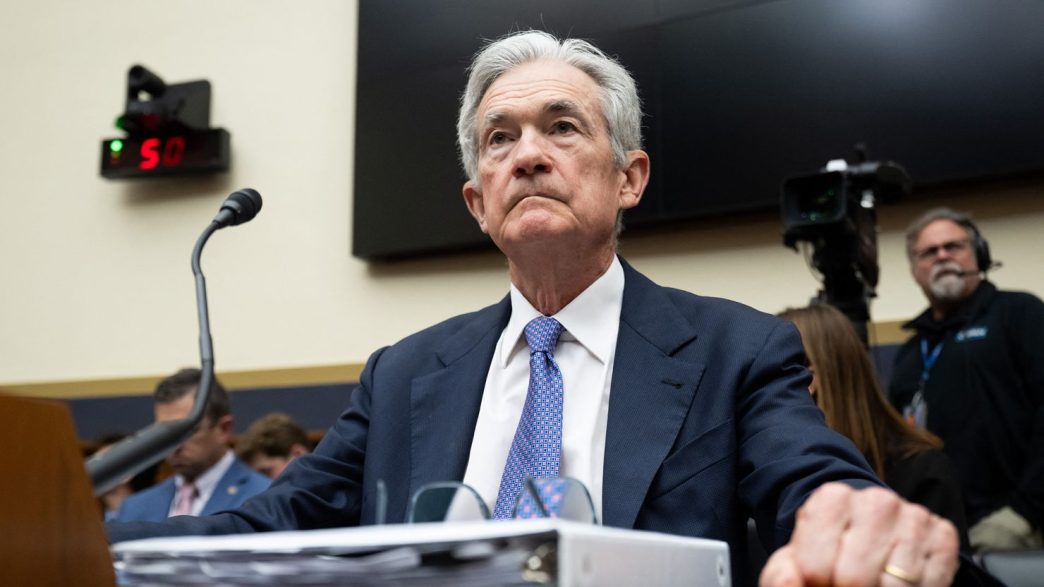 Bitcoin Braces For Fed Shake-Up As Trump Eyes Powell Exit