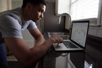 BTC Nears 5K as Trump Tariffs Sour Bullish Crypto Mood