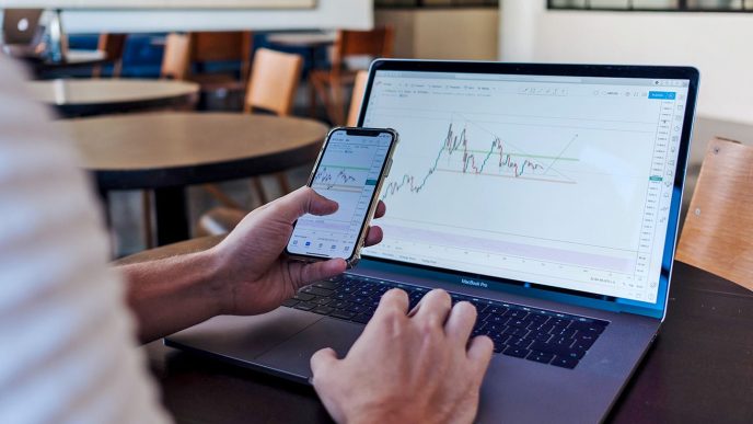 BTC Price Rallies Into July as Derivatives Market Shrugs