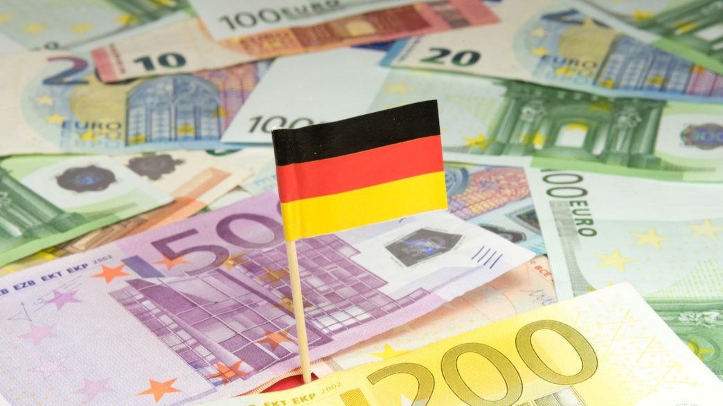 Deutsche Bank’s DWS, Galaxy and Flow Traders to Introduce German-Regulated Stablecoin