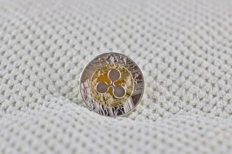 Analyst Warns XRP Investors Not To Let Fear Dictate Moves As Long As Price Holds This Level