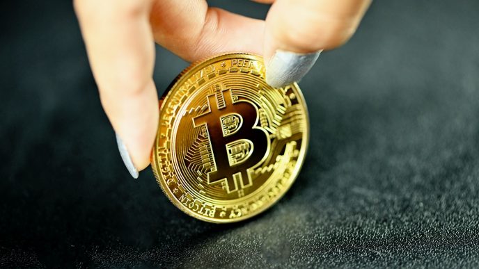 IBIT Outflows Paired With Drop In Tron USDT Transfers